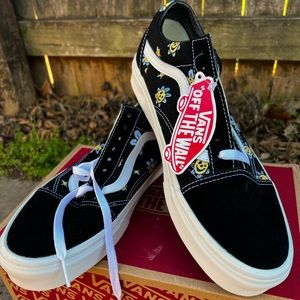 VANS Old Skool shoes